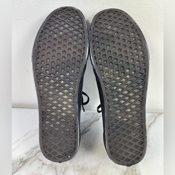 Vans Men's Old Skool Low All Black Canvas Sneakers Skate Tennis Shoes, 11 - Picture 13 of 16